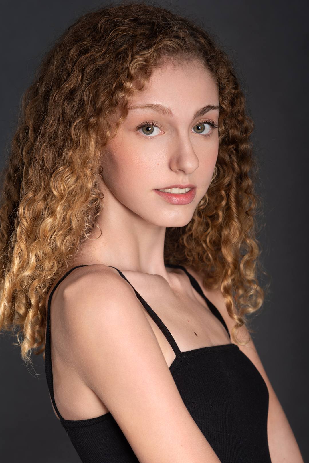 Lili/Socialite
